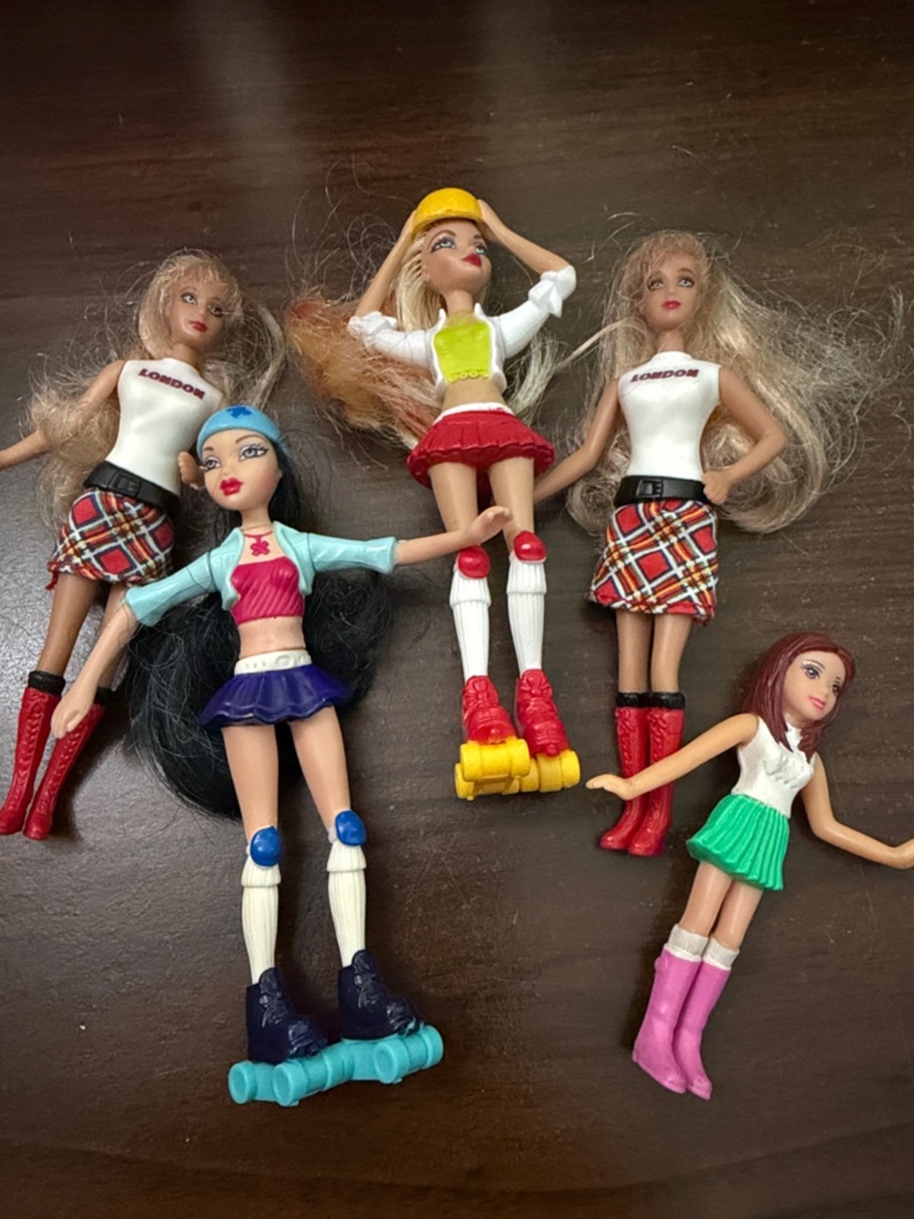 Vintage Mattel Fashion Polly Pocket Lot 5 Dolls London Roller Skates